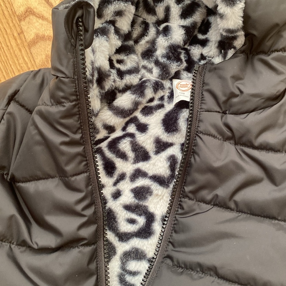 Wonder Nation Black Baby Coat. Fuzzy inside. Size 12 months. - Picture 2 of 4